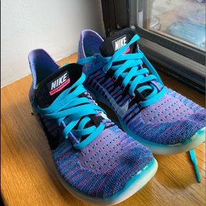 Cute color Nike flex